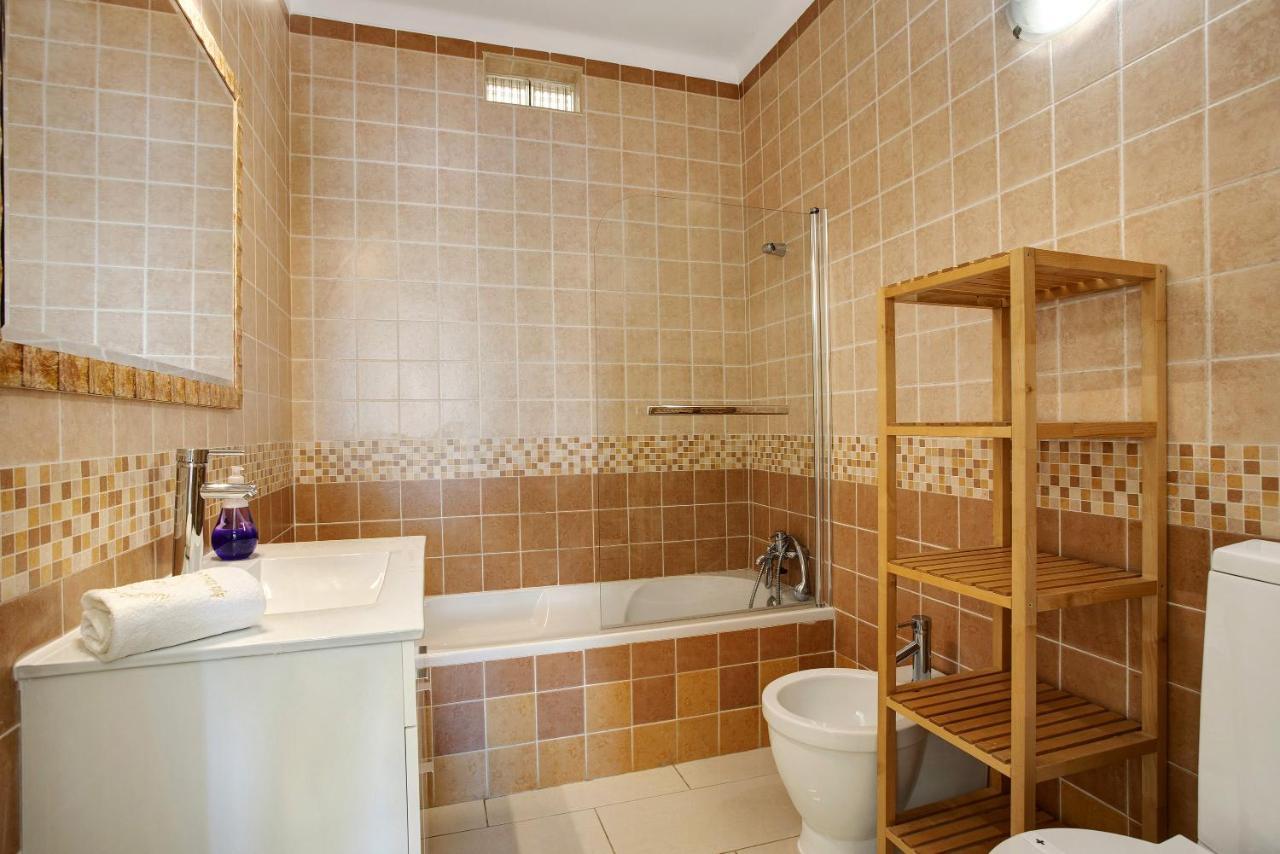 Santa Isabel Apartment ปอร์ติเมา ภายนอก รูปภาพ